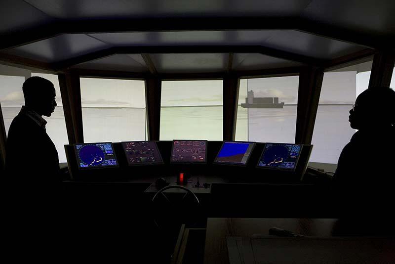 Un simulateur de navigation utilisé par l'Institut maritime et de la pêche de Namibie, un centre de formation pour les marins.